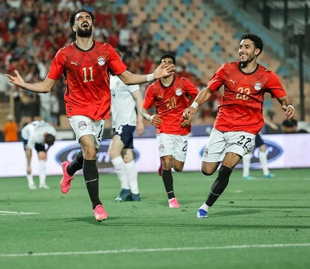 ما هي القنوات الناقلة لمباراة مصر وجنوب السودان بث مباشر في تصفيات أمم إفريقيا 2027؟